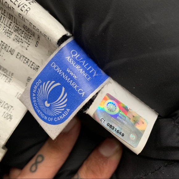 Canada Goose Expedition Parka - Picture 6 of 6